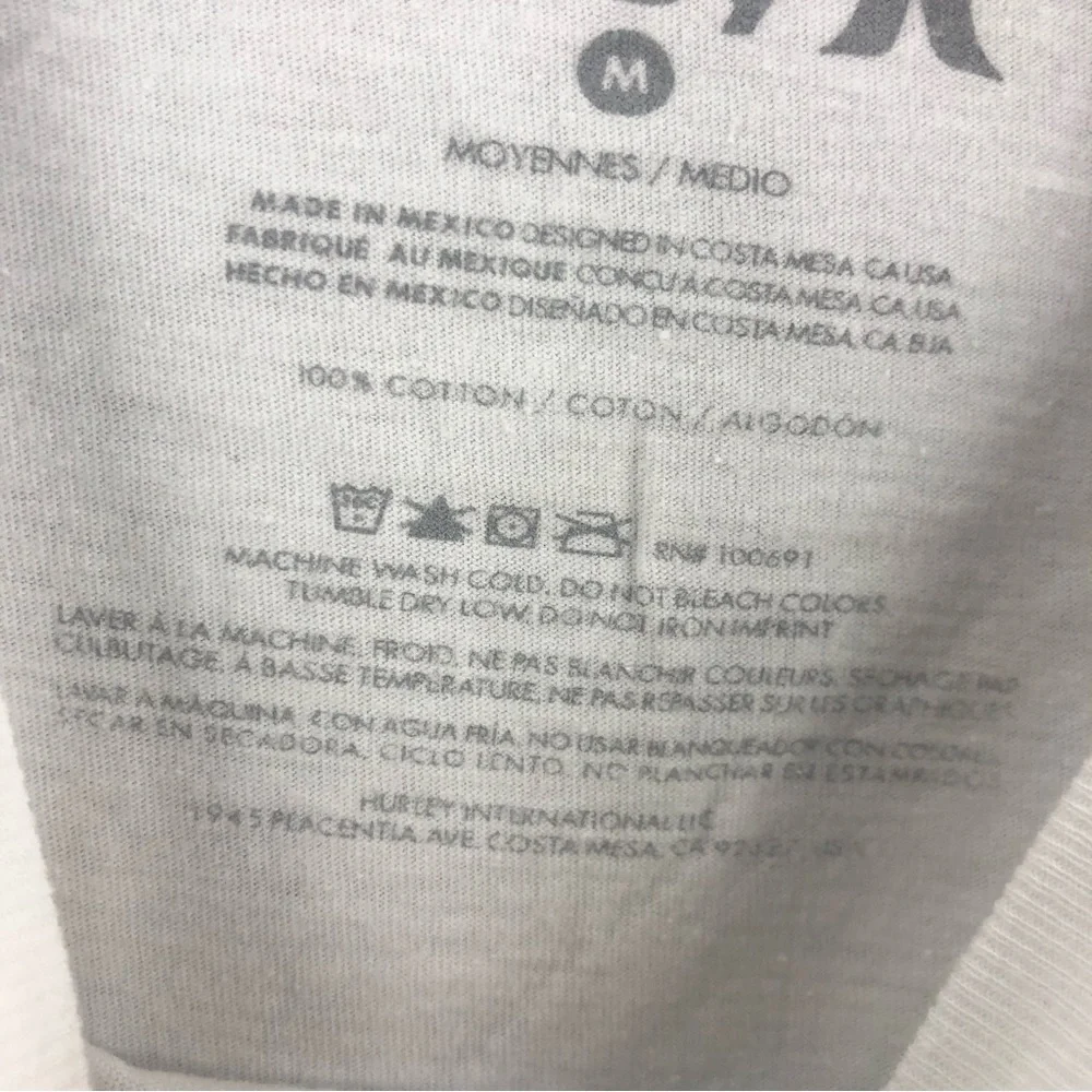 Hurley Tshirt Mens Medium Spellout Logo White Shirt